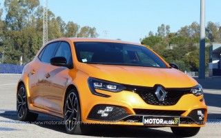 Megane R.S. con más fuerza