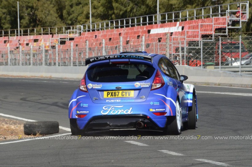 Monzón y Fuster probaron en el Circuito de Maspalomas