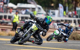 Los actuales campeones mantienen el dominio en el CCV Motoclub Podium