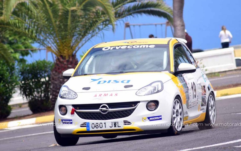 Victoria de Raúl Quesada y Dani Rosario en la Copa Adam DISAmax