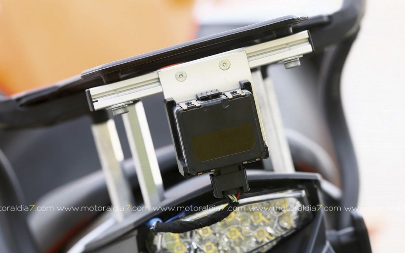 KTM comprometida en mejorar la seguridad en moto.