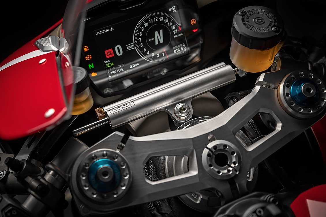La Panigale V4 R es una moto de carreras