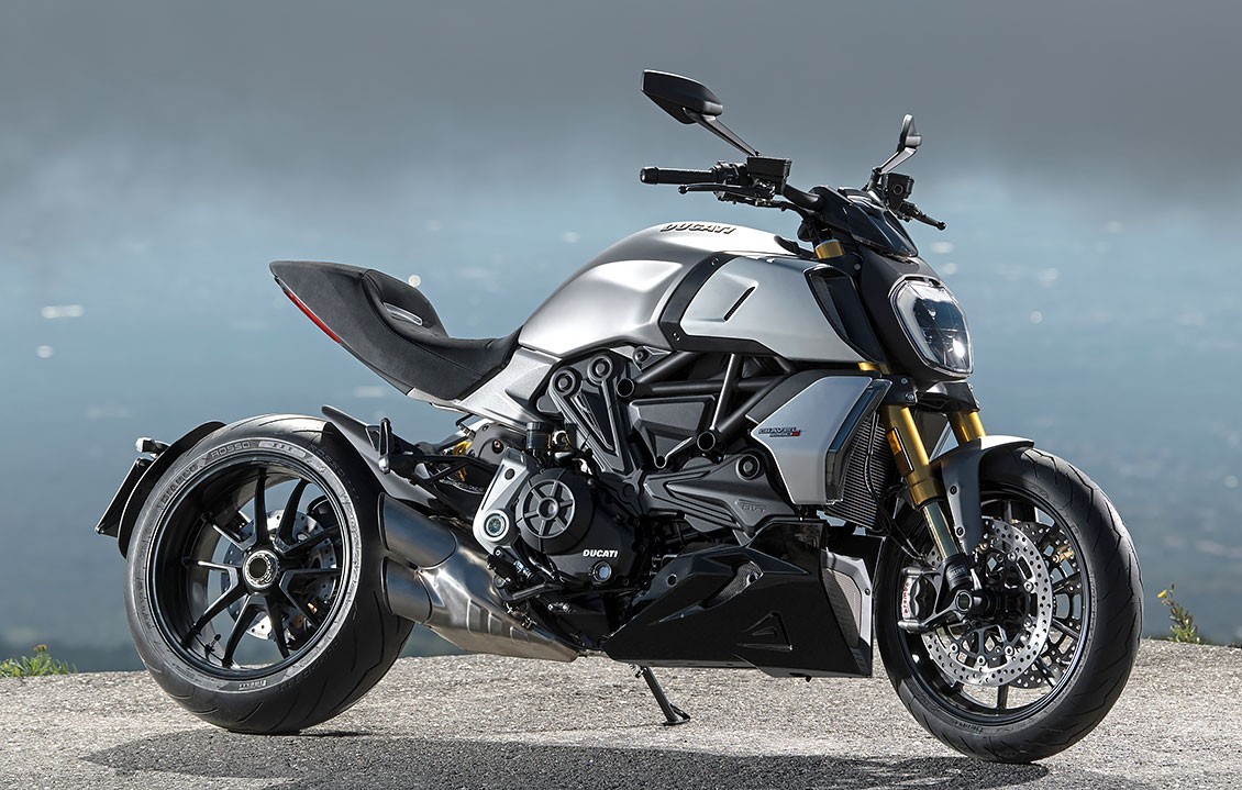 La segunda generación Diavel 1260 se mantiene fiel al espíritu original de esta moto