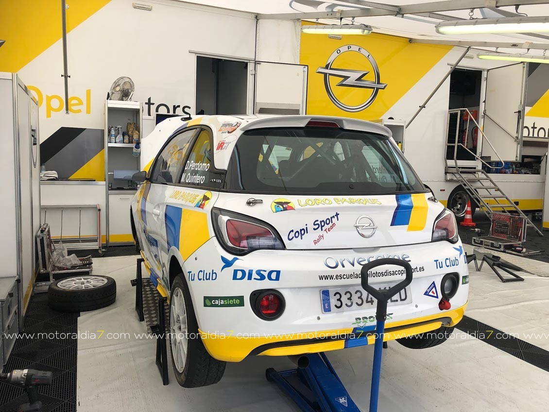 David Perdomo-Mario Quintero debutan en el Villa de Adeje