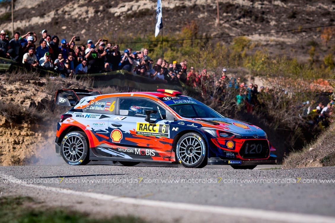 Victoria de Neuville y título para Tänak