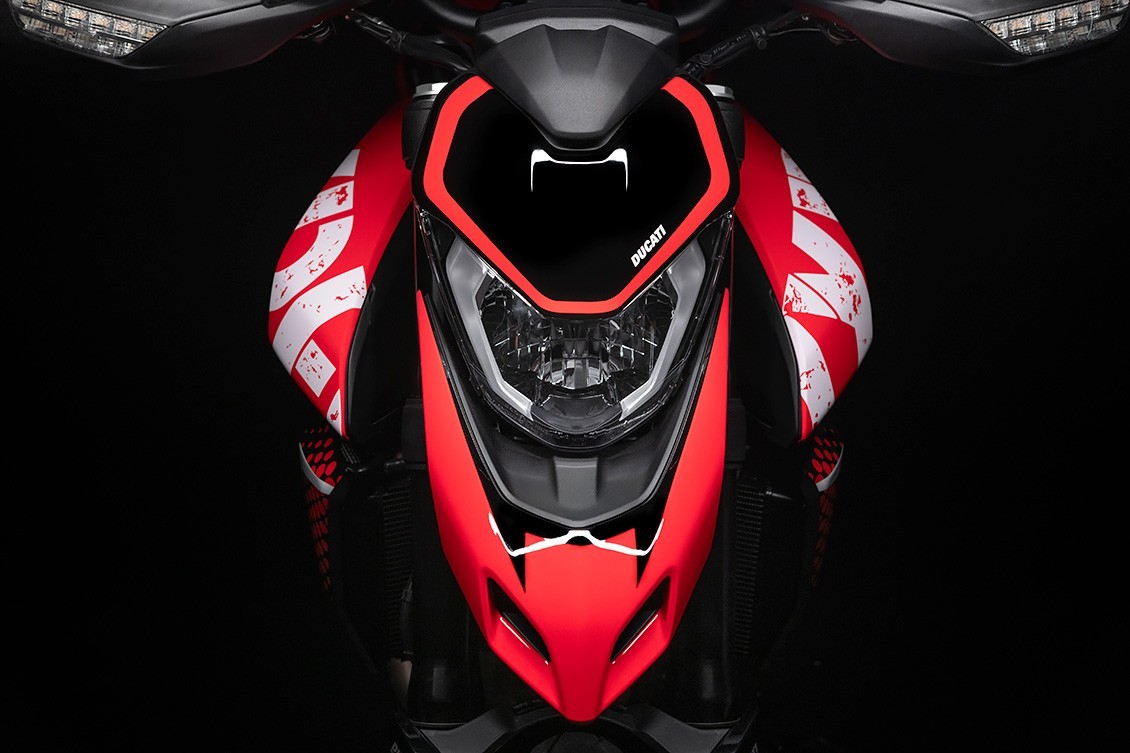 Nueva versión Hypermotard 950 RVE