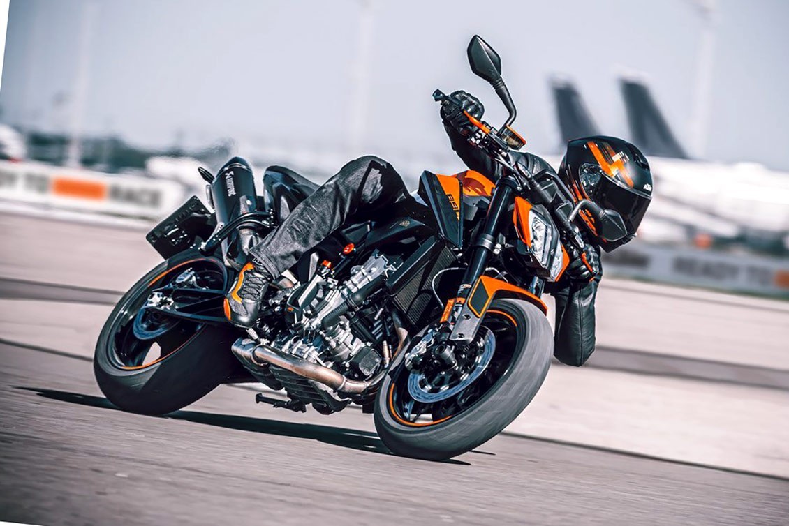 La KTM 890 DUKE , aún más