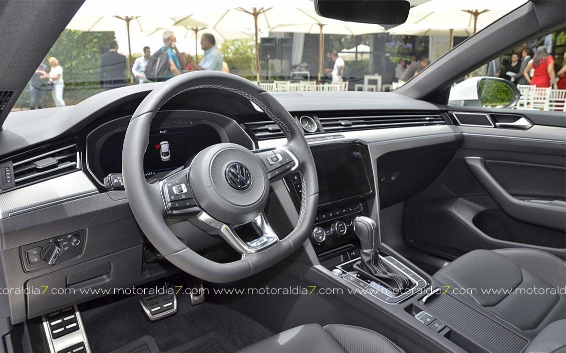 Arteon quiere ser el buque insignia de VW