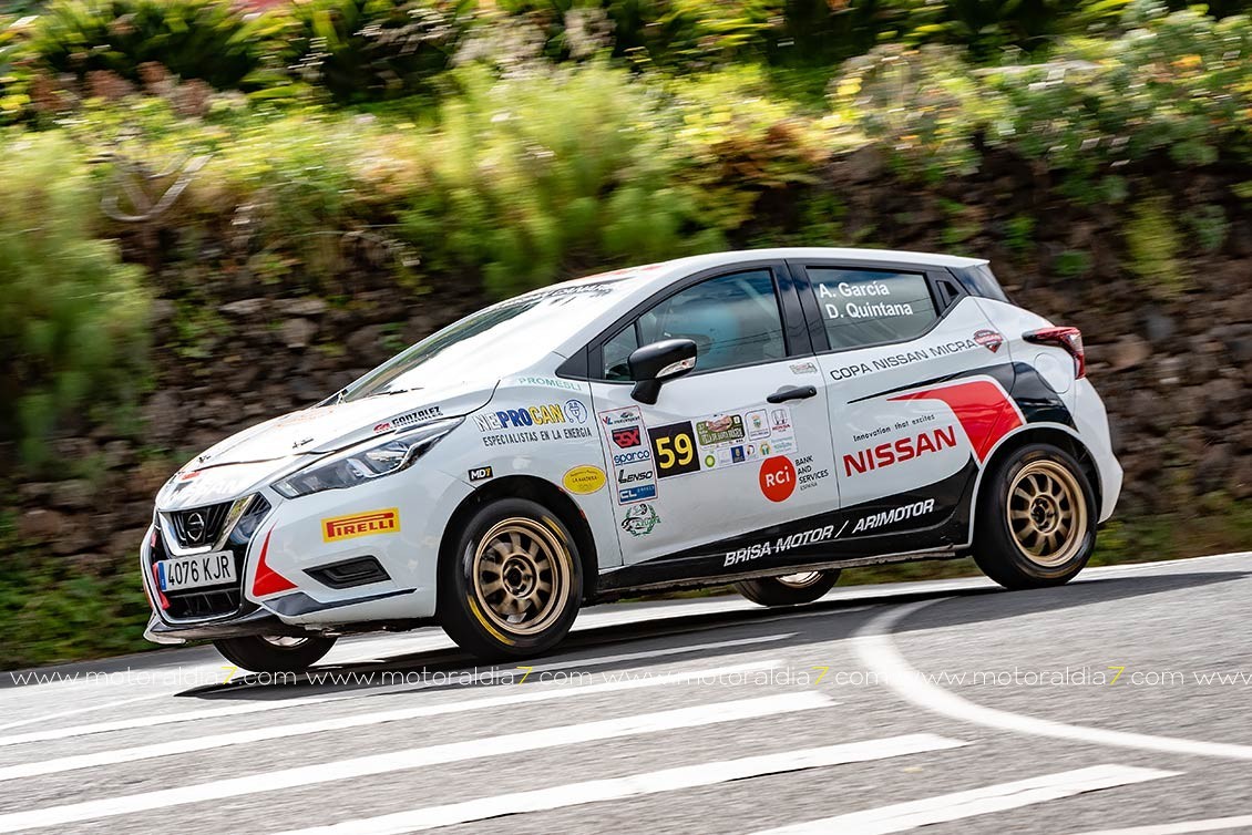 Este es el coche con el competirá Oliver Nieves este año.