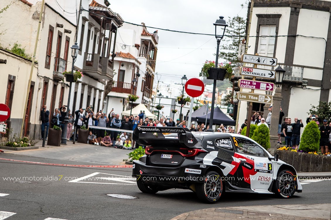Rovanpera, es inalcanzable y vuela en el Rally Islas Canarias