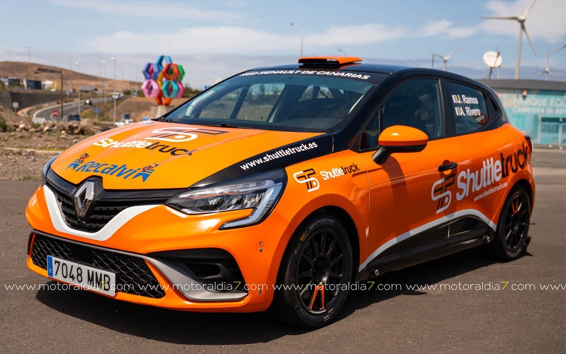 Jesé Ramos en la Clio Trophy Canarias 2025 con Shuttletruck