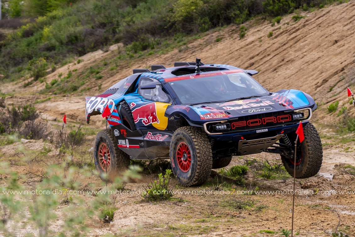 Carlos Sainz, realiza la primera vuelta a MadRing