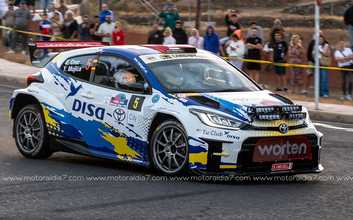 Después de cuatro tramos, Enrique Cruz manda  en el Rally Ciudad de Telde