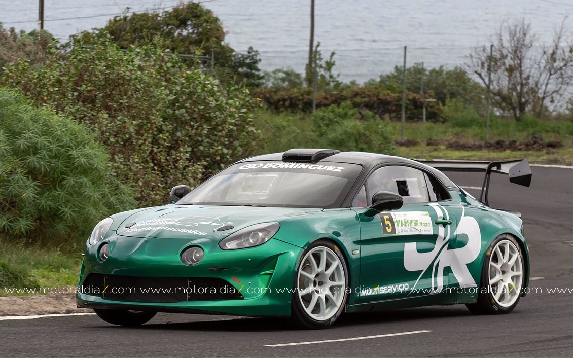 Jorge Rodríguez estrena su Alpine con victoria en Mazo