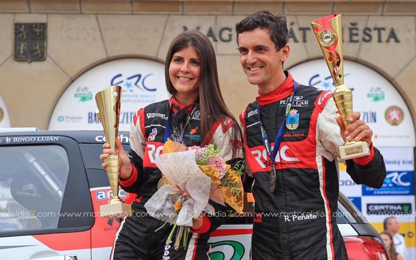 Pleno de Falcon y Peñate en el Barum Rally