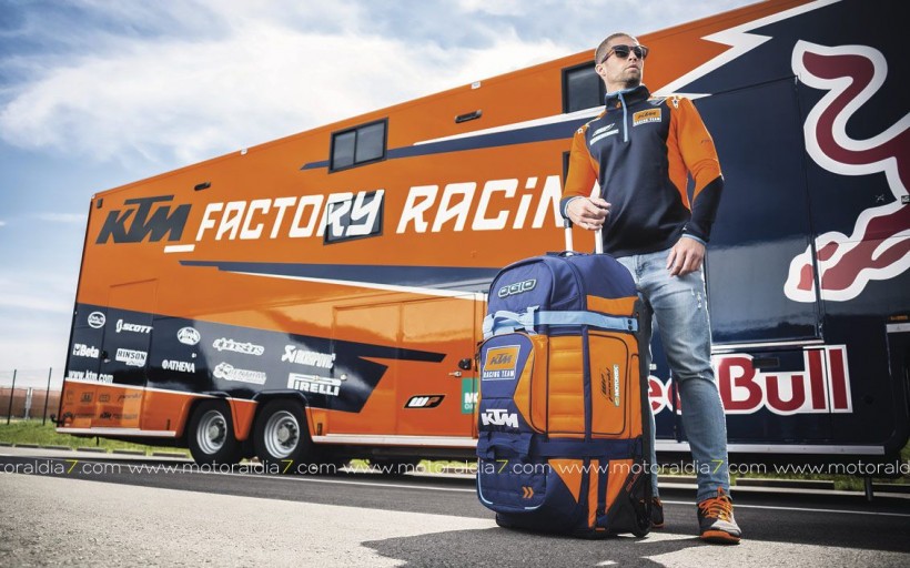 KTM lanza su nueva colección de prendas 