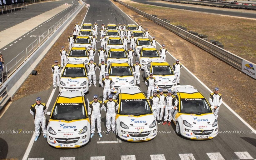 Los 19 equipos ya tienen sus coches