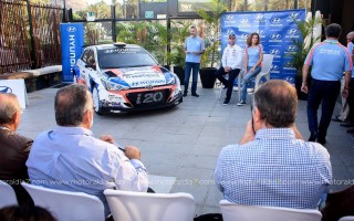 Pernía y del Barrio preparados para el Rally Islas Canarias