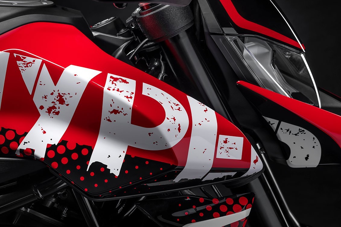 Nueva versión Hypermotard 950 RVE