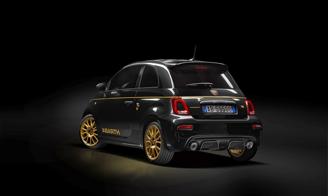 Nuevos Abarth 595¸ Monster Energy Yamaha y Scorpioneoro