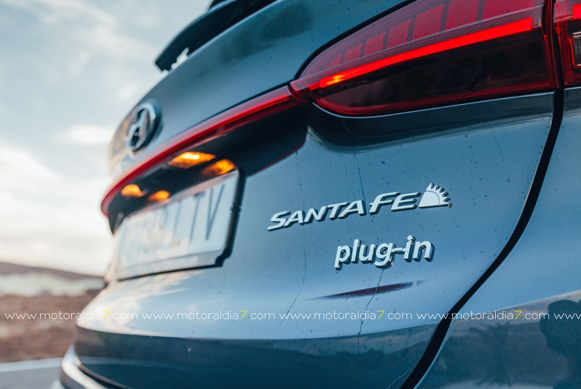 El nuevo Hyundai SANTA FE híbrido enchufable