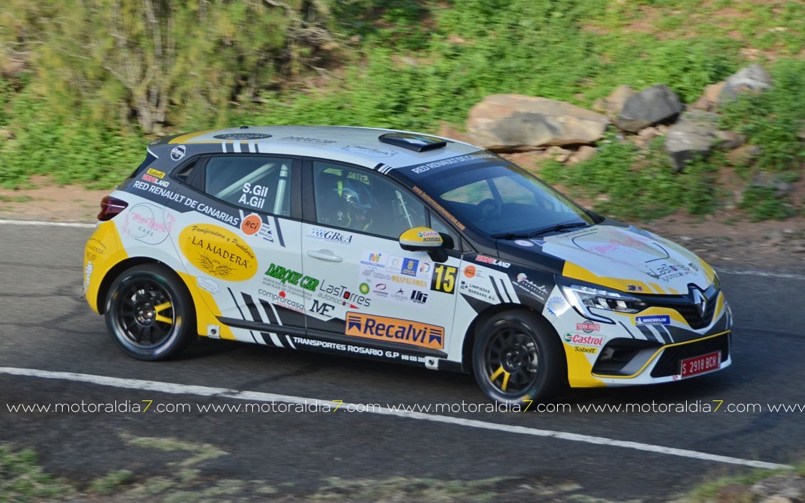 Victoria de Martín y Rosario, primer campeón del Clio Trophy Canarias