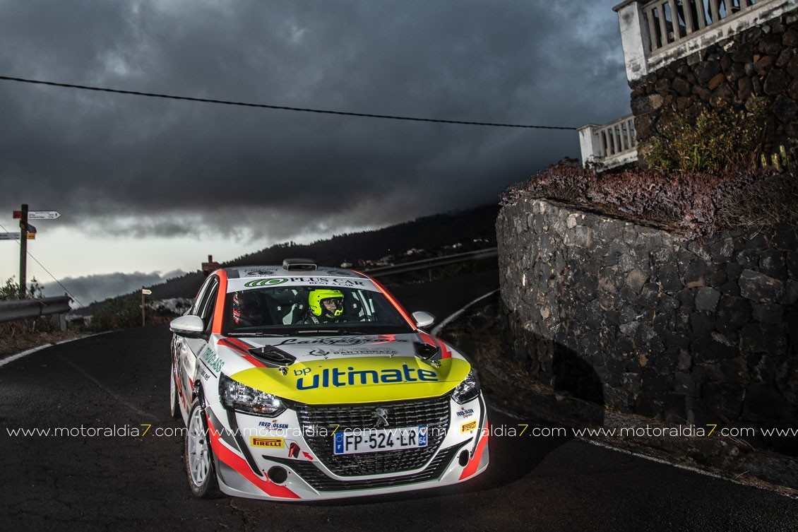Suárez y González mandan en el Rally Senderos de La Palma