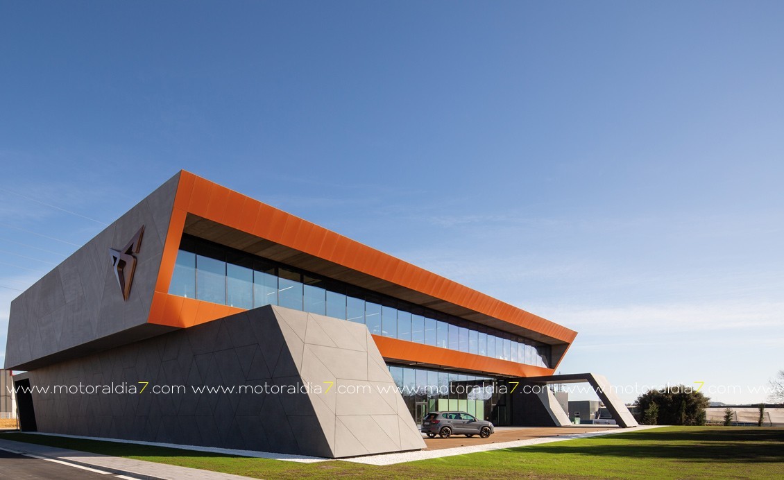 SEAT, 75 años de historia creando el futuro