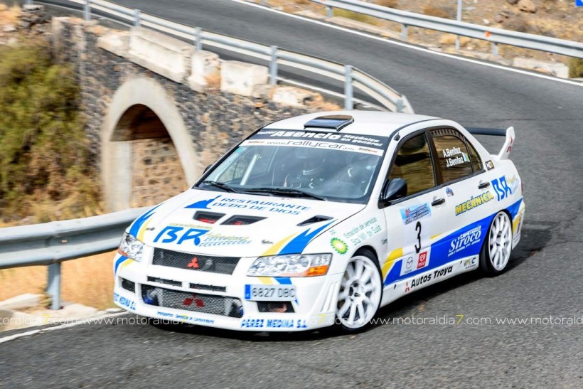 Cabral y Páez ya tienen una victoria con el EVO X